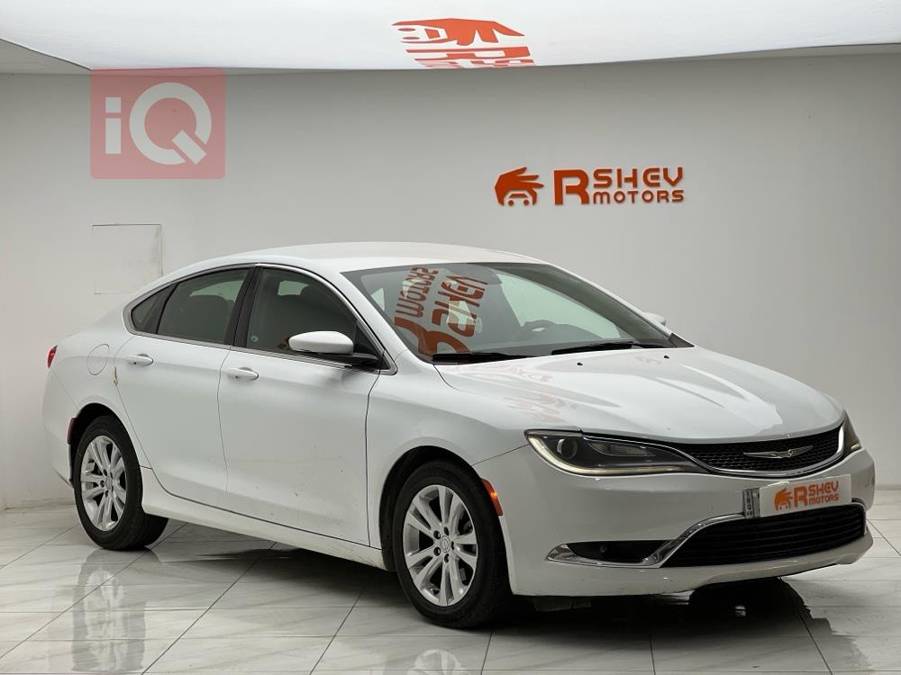 Chrysler 200